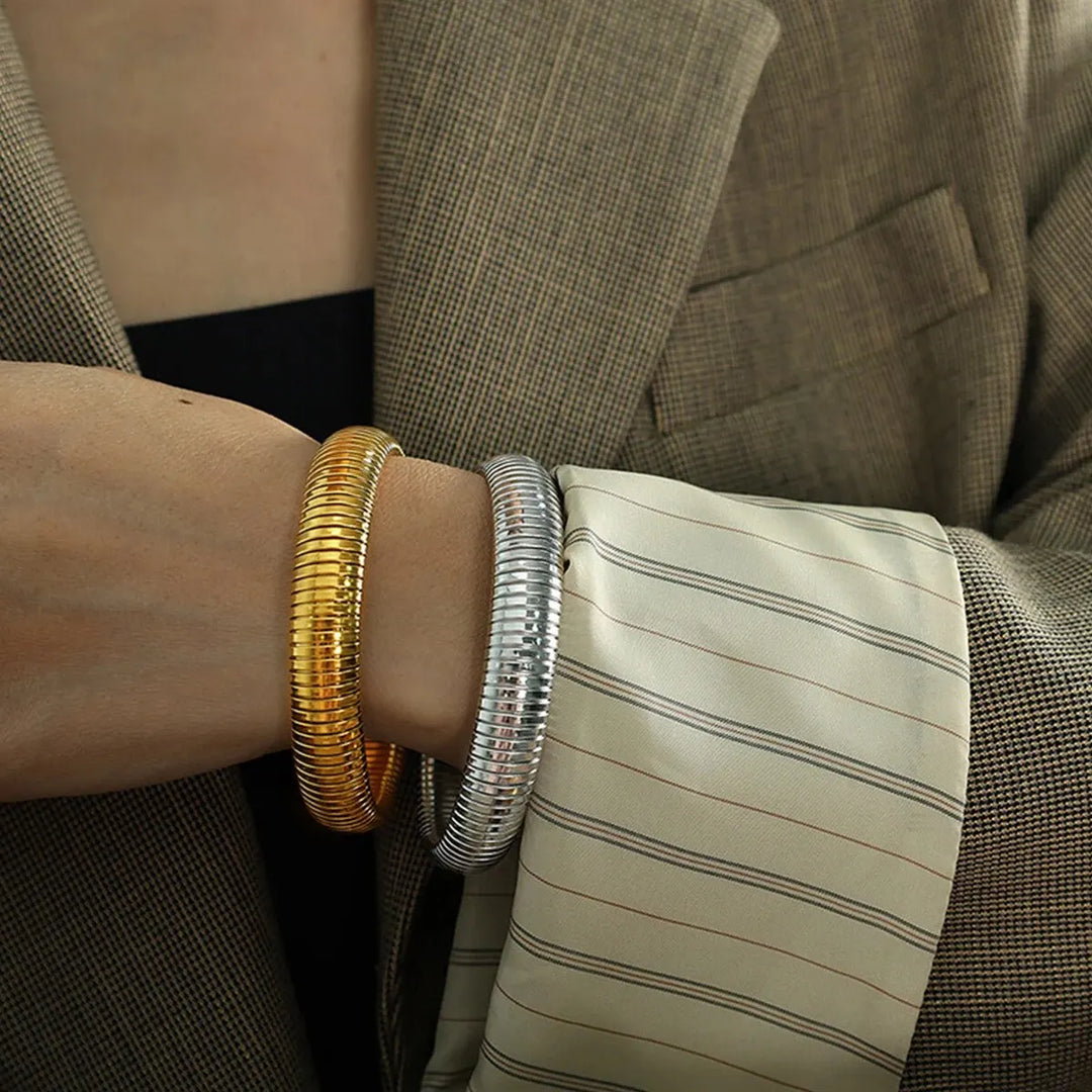 bracelets-bangles-acier-inoxydable-dore-argent-porte-poignet-veste